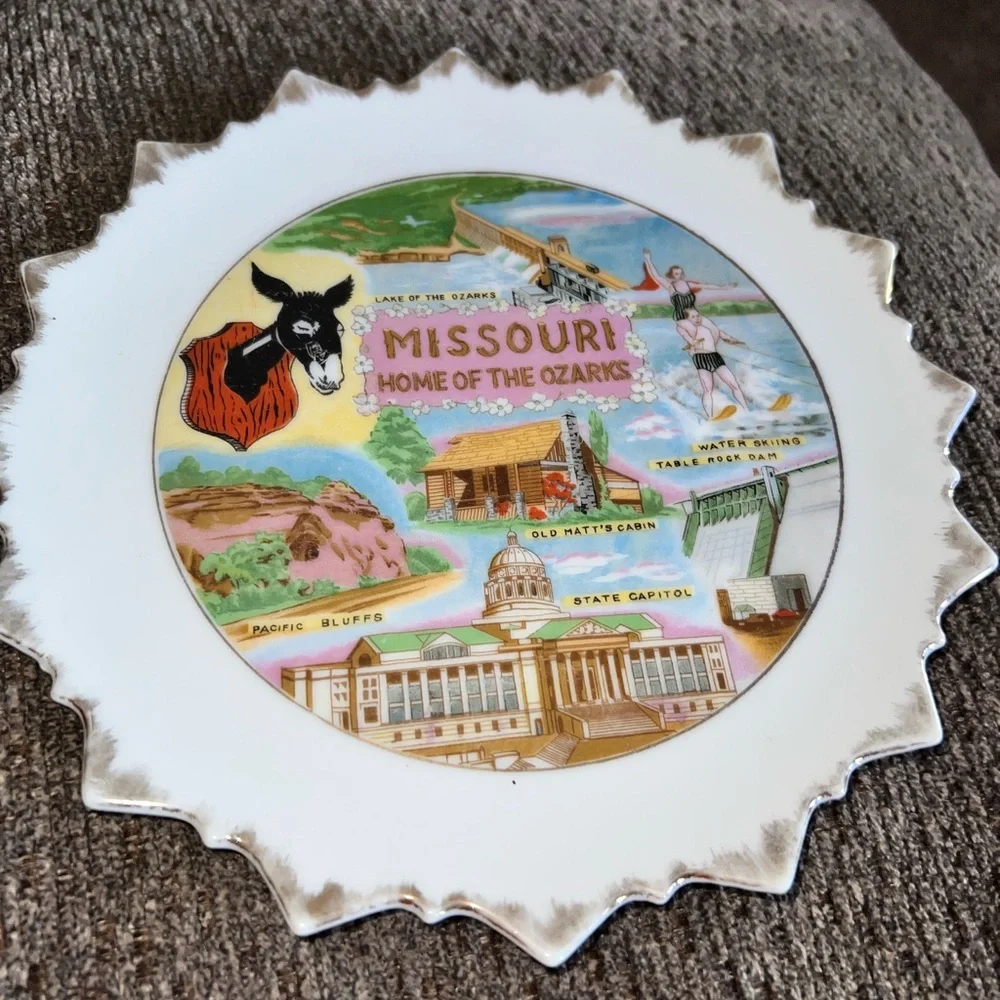 Vintage Missouri Home‎ of the Ozarks collector plate